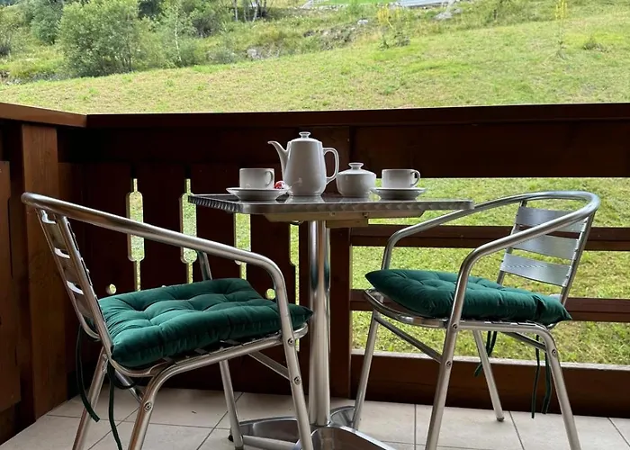 Daire Cozy With Wellness In Goms